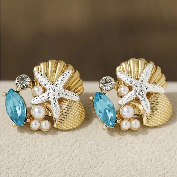 Seashell Gold Summer Boho Earrings - Picture 1 of 2